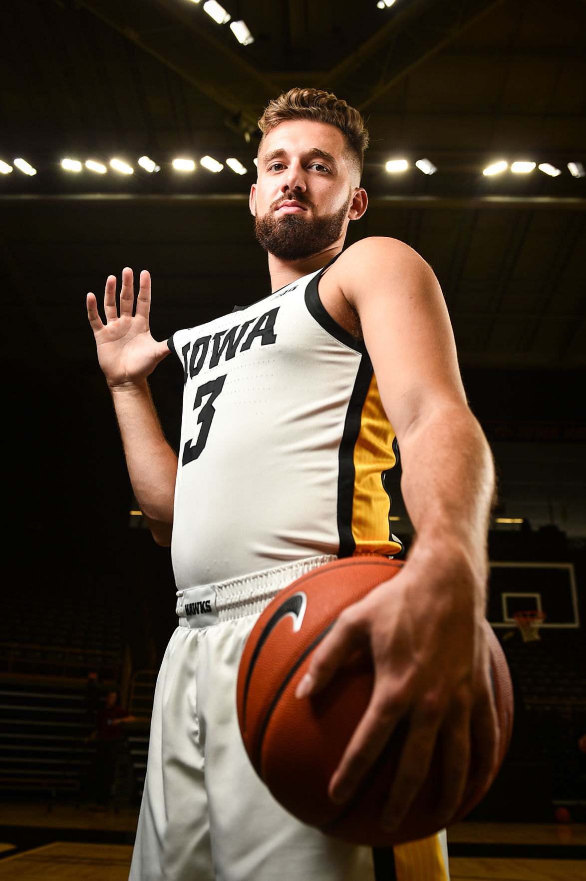 100919-qct-spt-iowa-hoops-media-045a.JPG